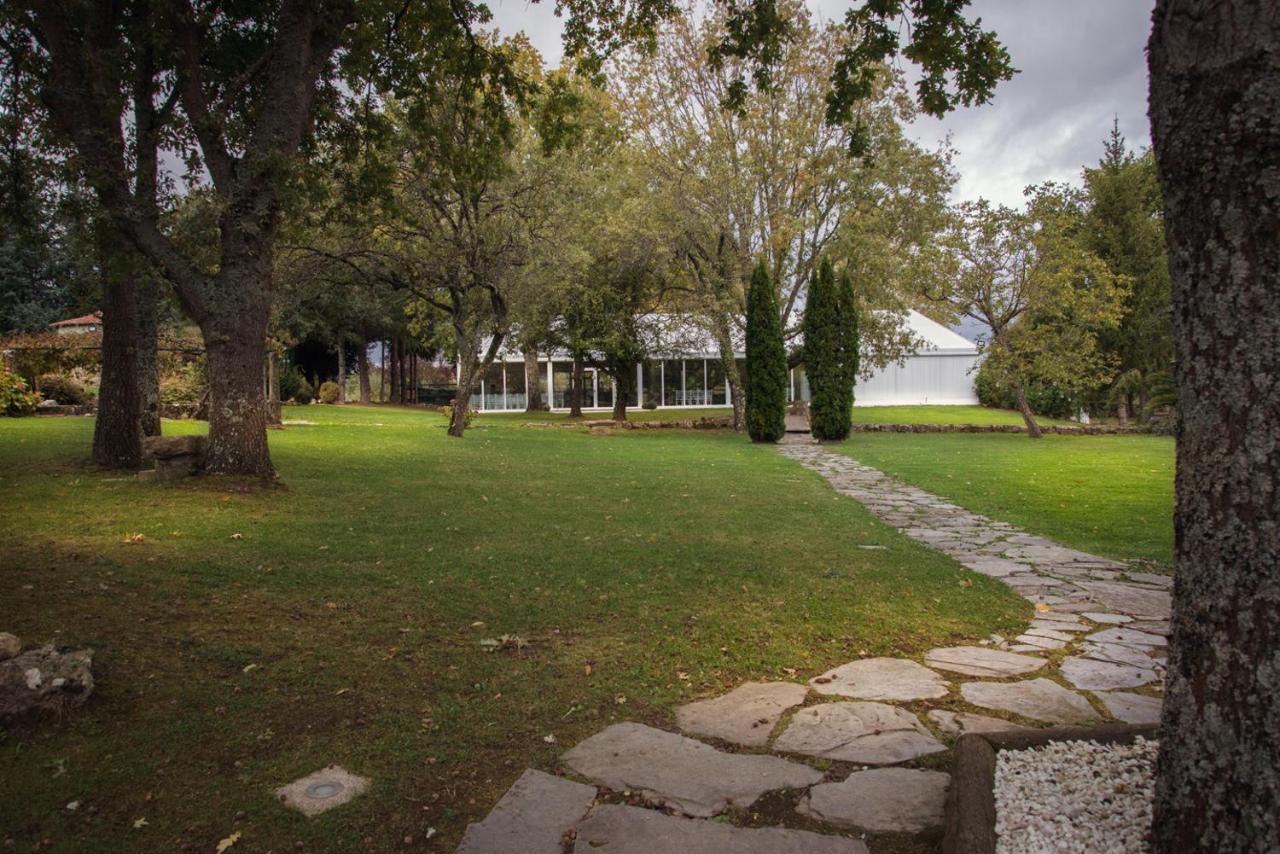 Jardines Pazo A Fabrica Guest House Celanova Luaran gambar