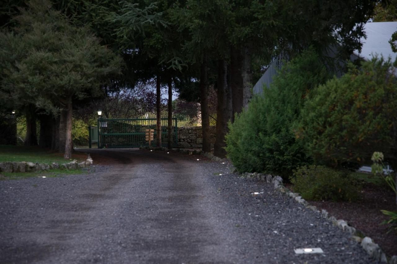 Jardines Pazo A Fabrica Guest House Celanova Luaran gambar